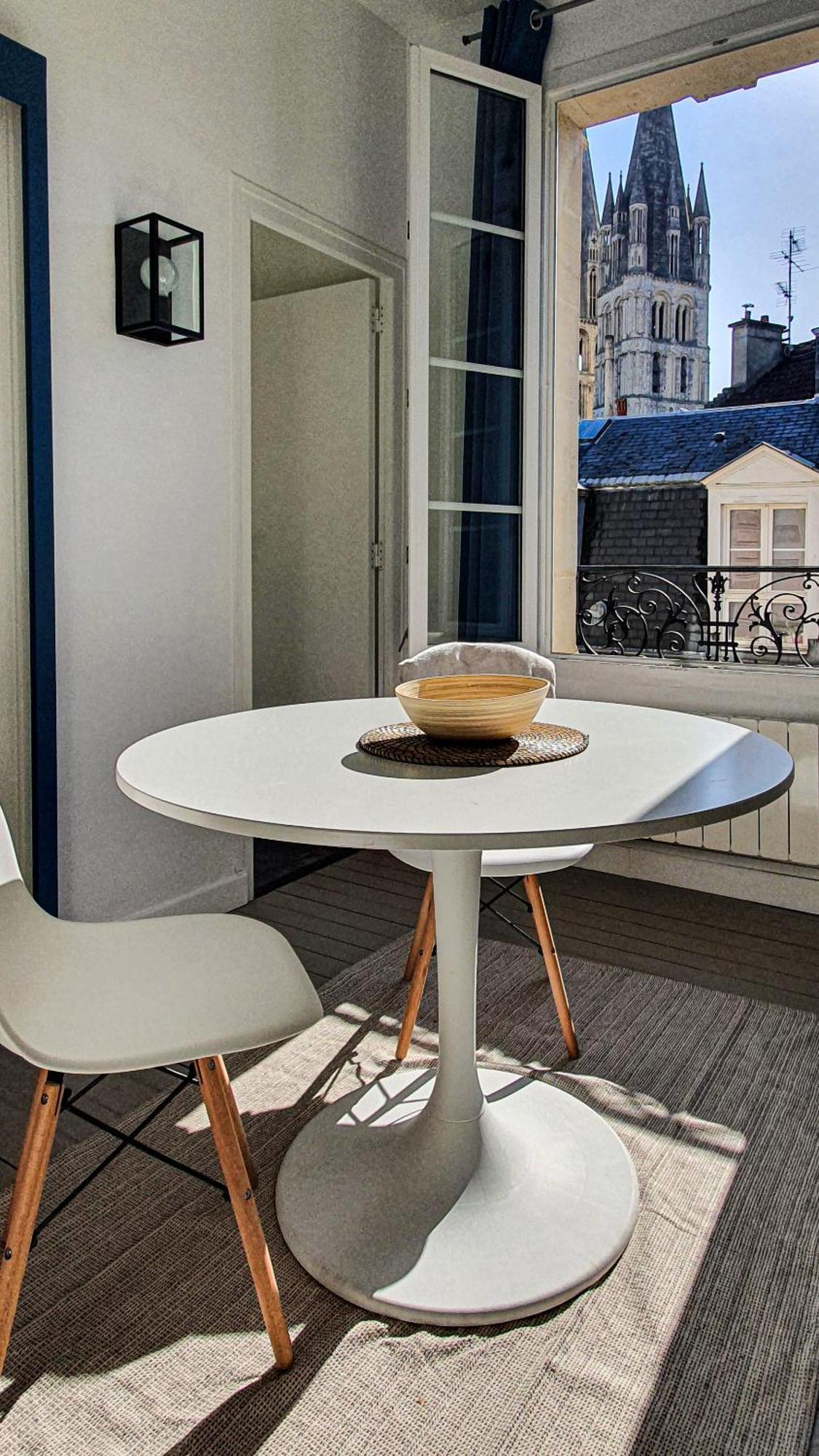 Charming Studio With View Of The Abbaye-Aux-Hommes Caen Pokoj fotografie